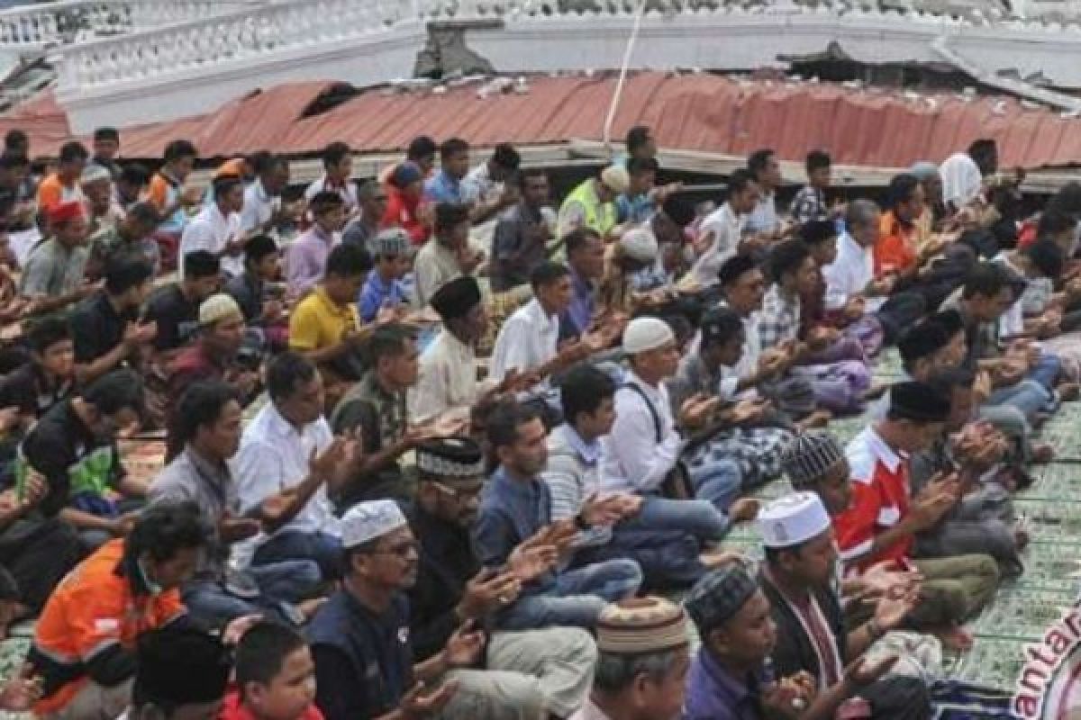 2.000 Pelajar Banyumas Gelar Doa Bersama Untuk Aceh Dan Rohingya