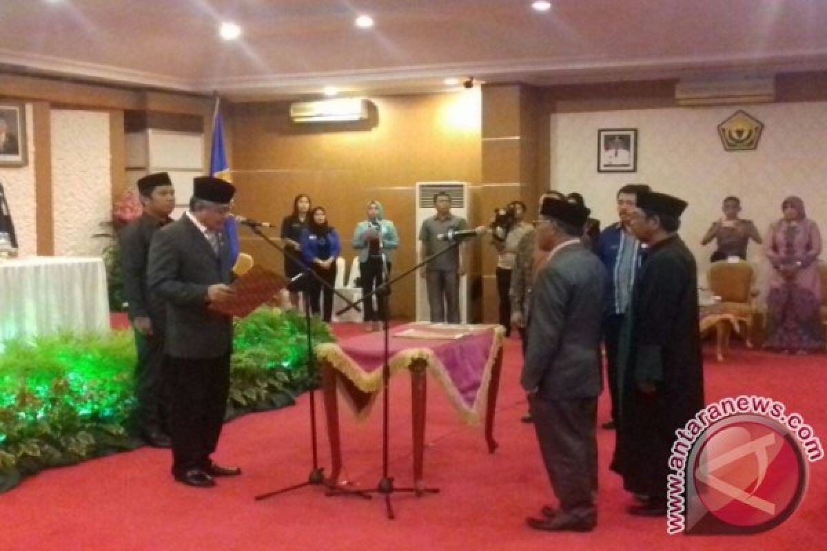 Gubernur Lantik Ismail Jadi Kepala BKKBN Sultra