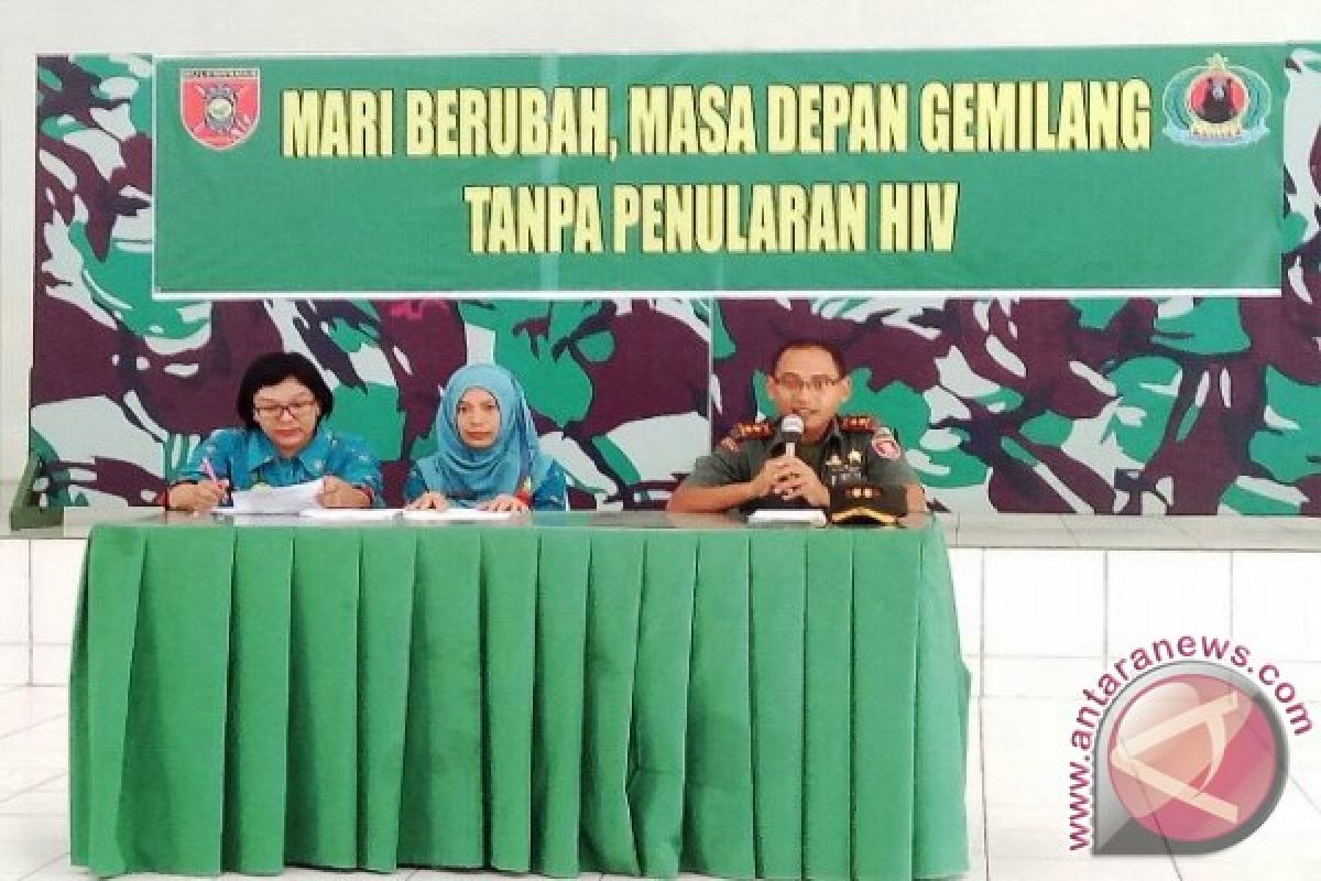 Kodim Paser Sosialisasikan Bahaya HIV/AIDS Kepada Siswa 