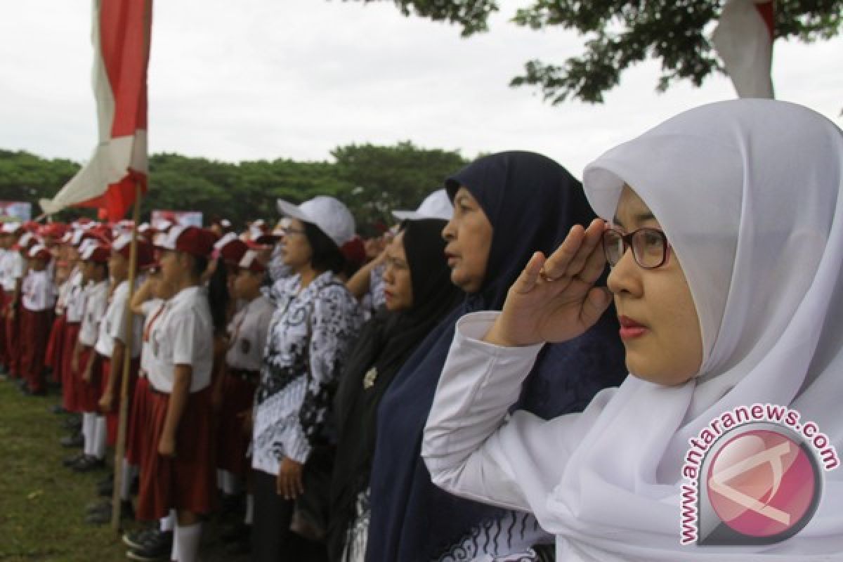 Disdikpora Sabang minta tunjungan guru disamaratakan