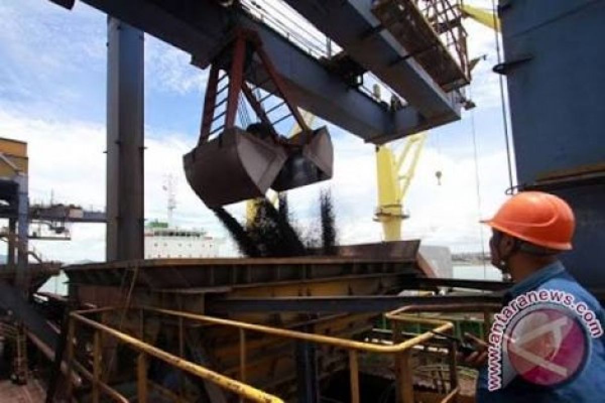 Krakatau Bandar Samudera Bangun Pergudangan Terpadu