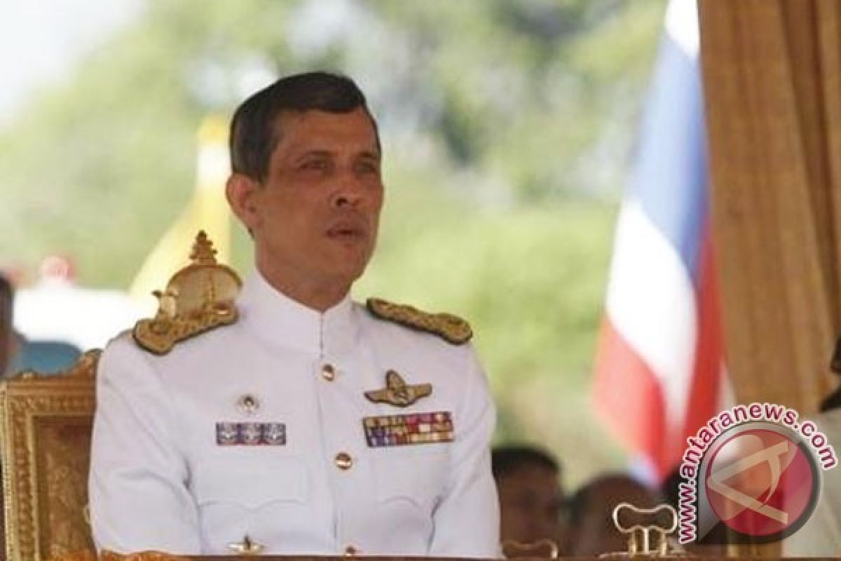 Putra Mahkota Vajiralongkorn Naik Takhta Menjadi Raja Thailand