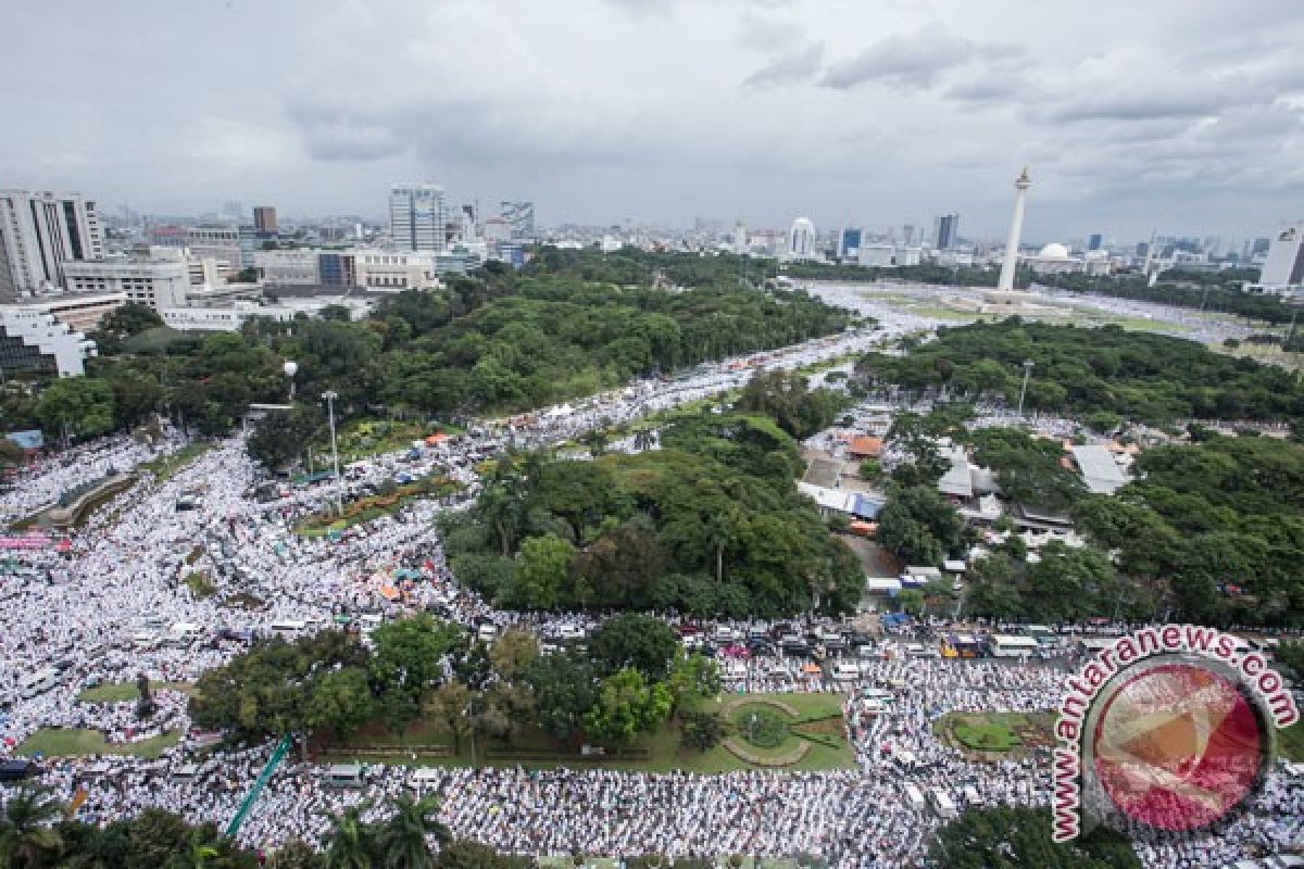 Peneliti intelijen: Mayoritas peserta reuni 212 pendukung Prabowo-Sandi