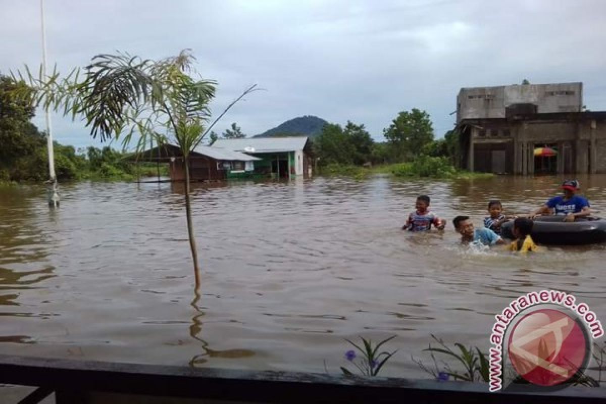 Sebelas Desa di Mempawah Terkena Banjir