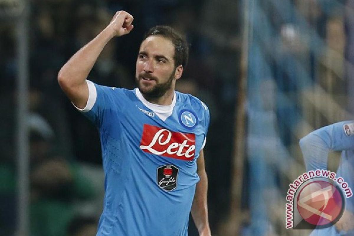 Napoli hancurkan Inter 3 - 0