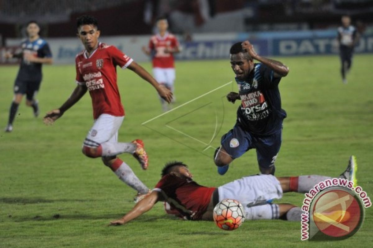 Bali United Tahan Imbang Arema 2-2 