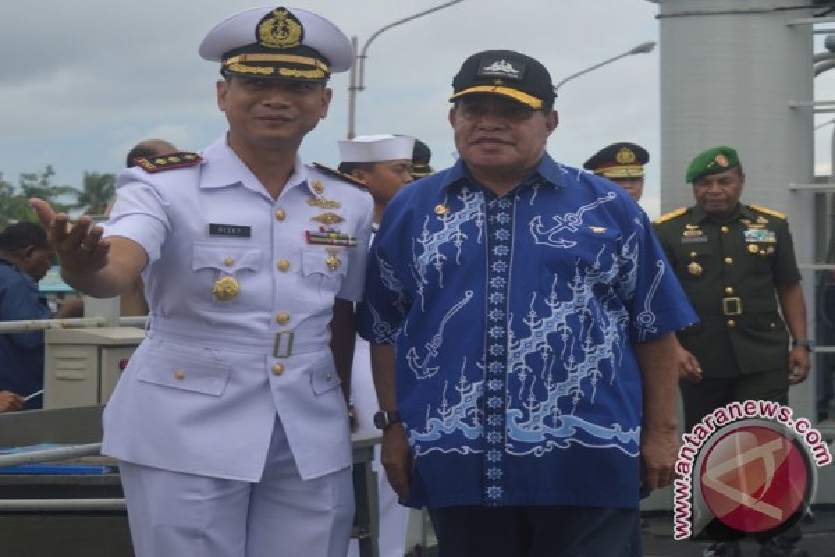 Gubernur Ingin Perairan Papua Barat Terus Diawasi