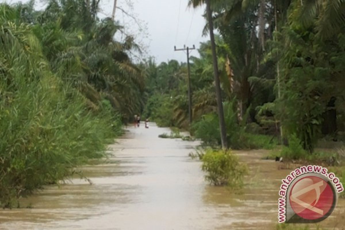 Banjir Masih Menggenangi Sejumlah Kawasan