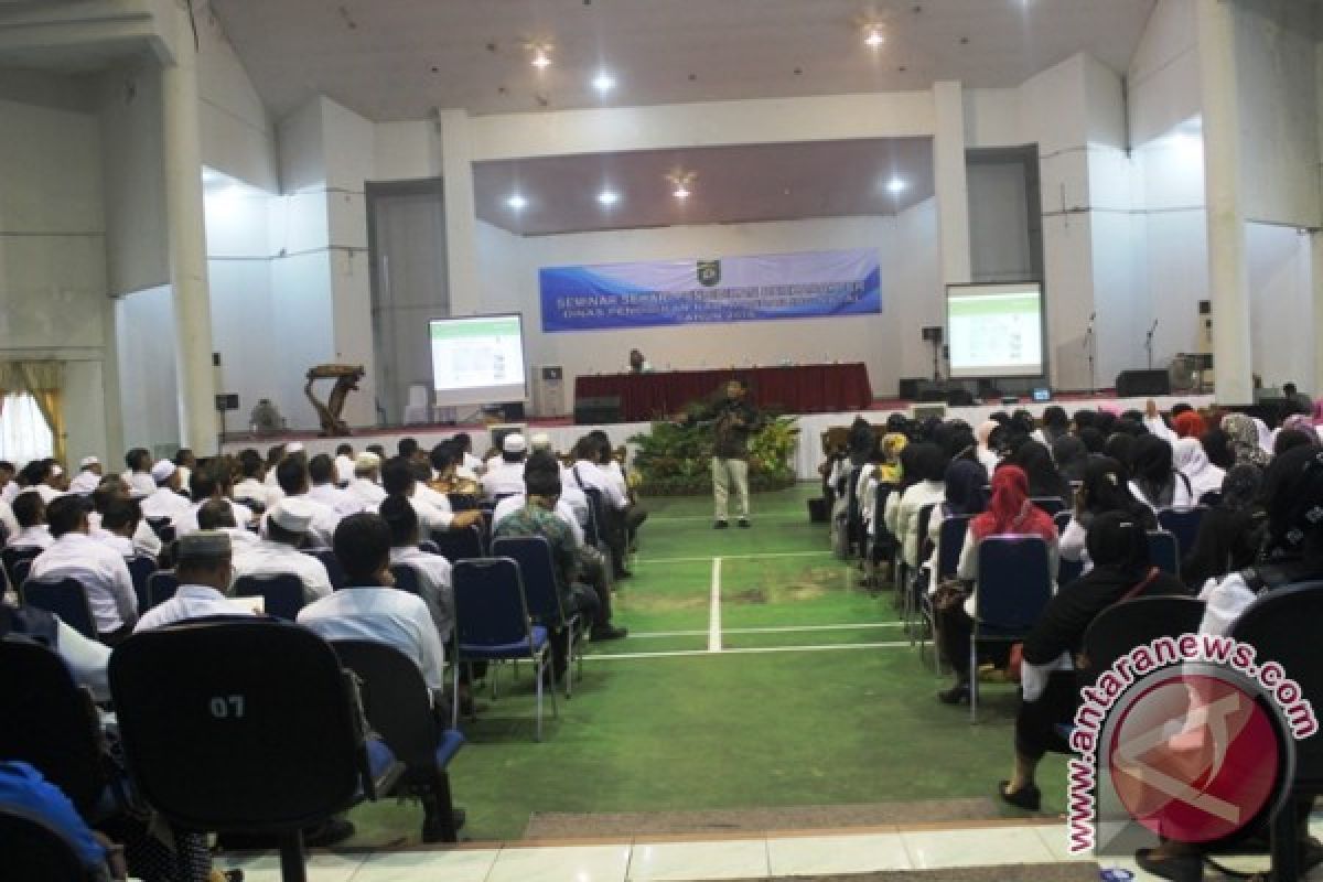 Madina Gelar Seminar Pendidikan Karakter