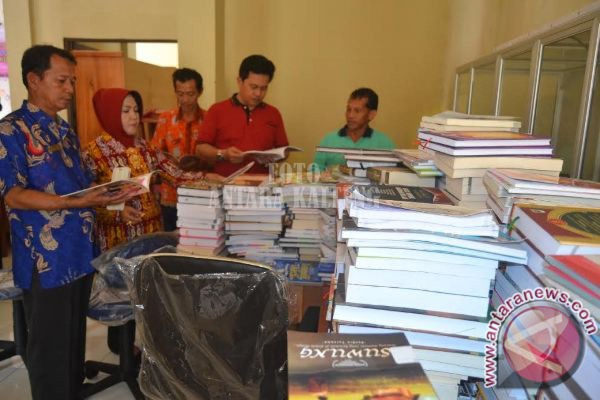 Alhamdulilah! Perpustakaan Barito Selatan Dapat Bantuan 1.500 Buku