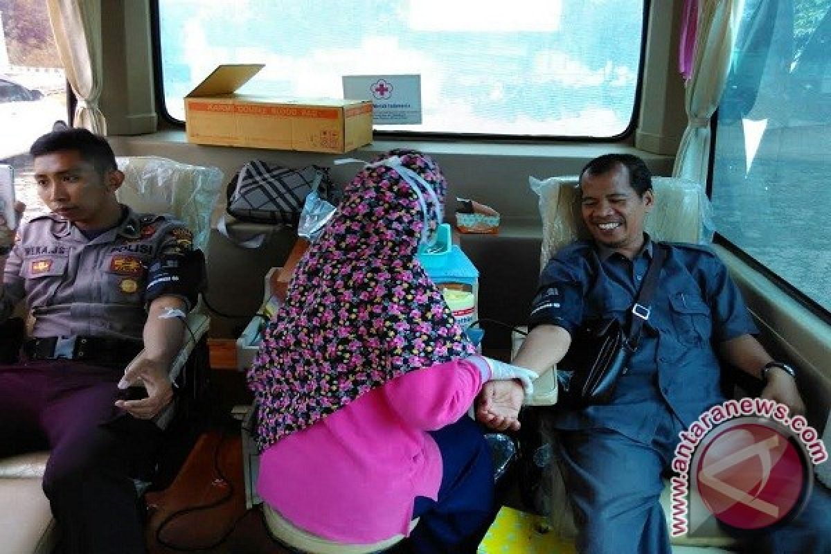 Kodim Way Kanan Gelar Donor Darah