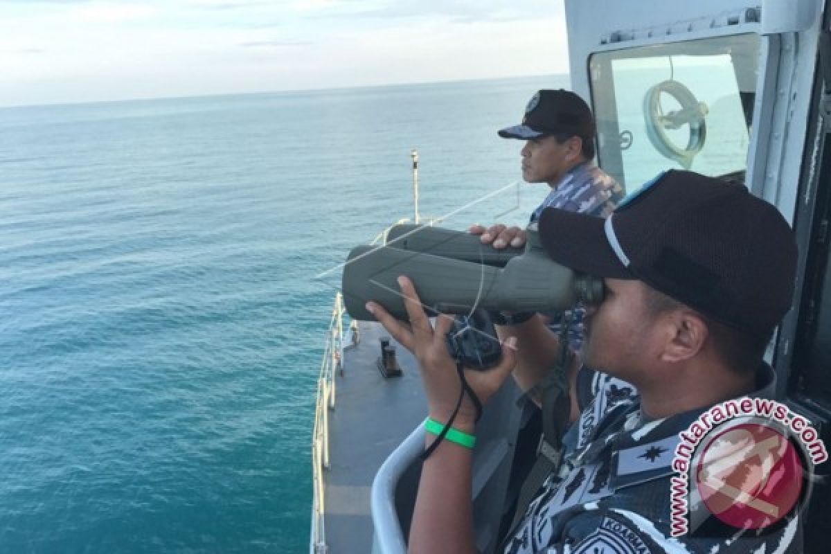 Tim Kembali Temukan Jenazah Korban Pesawat Skytruck