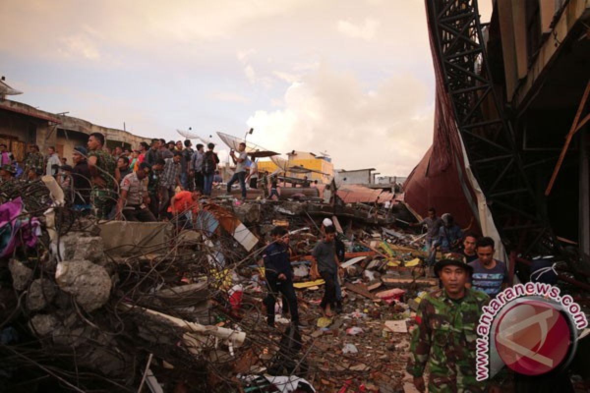 TNI bangun dua rumah sakit lapangan