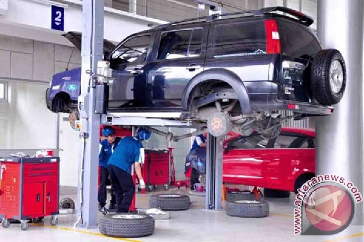 Ford diskon suku cadang dalam kampanye akhir tahun