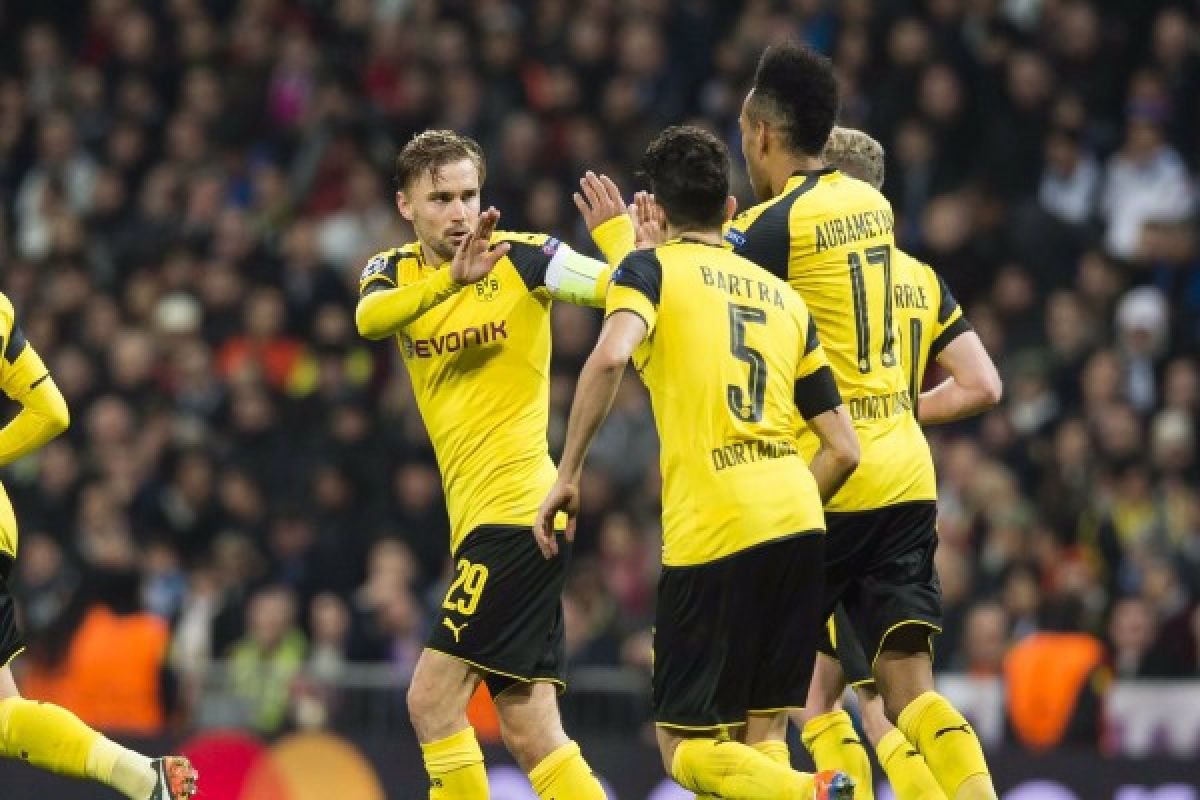 Liga Champions - Tahan imbang Madrid 2-2, Dortmund jawara Grup F