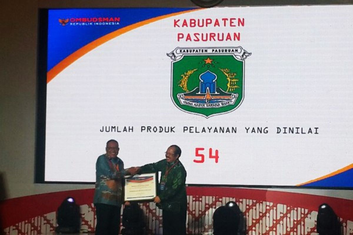 Kubu Raya Raih Penghargaan Ombudsman RI