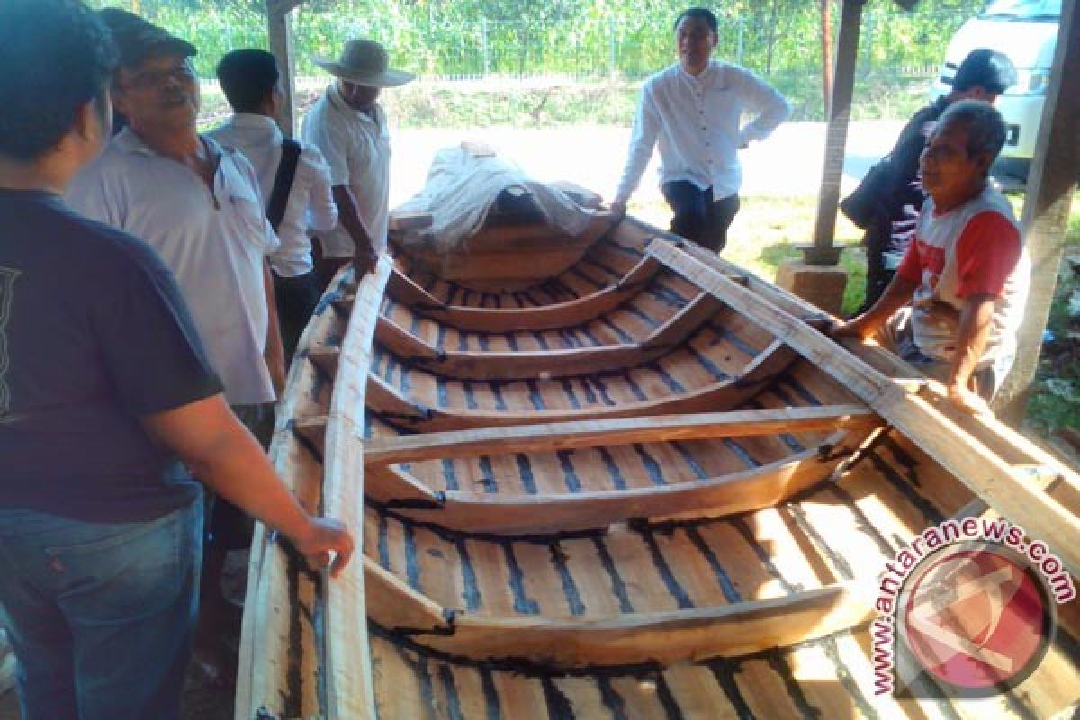 Bupati Purwakarta Ingin Kembalikan Kejayaan Perahu Cikao