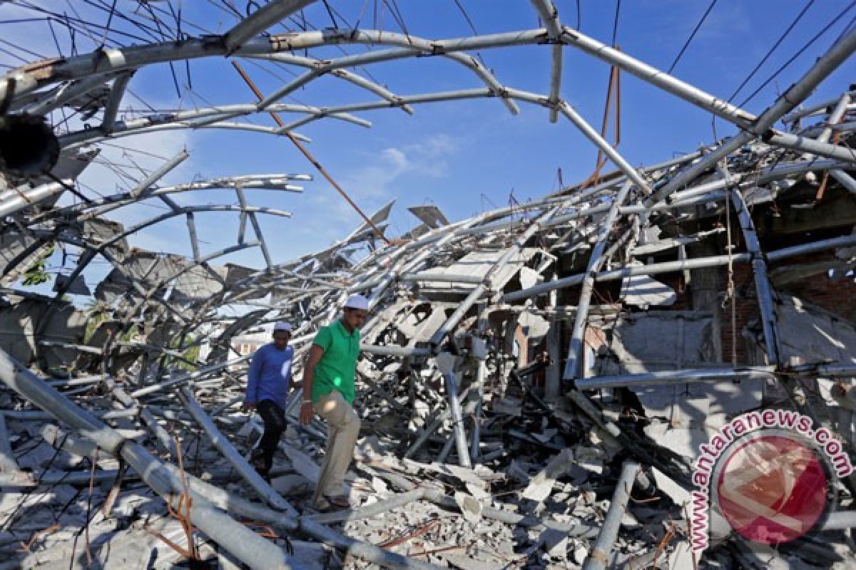 Korban tewas gempa Irak-Iran jadi 210 orang