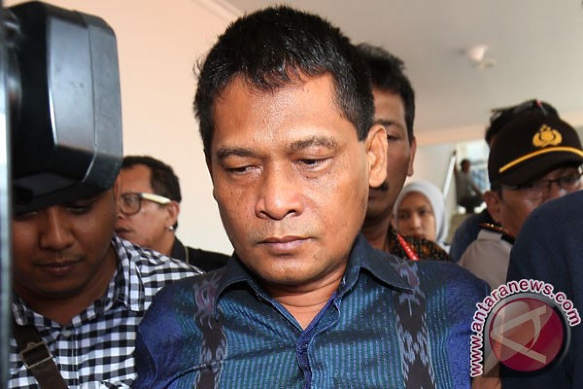 Rohadi diminta tutup mulut, tak seret hakim