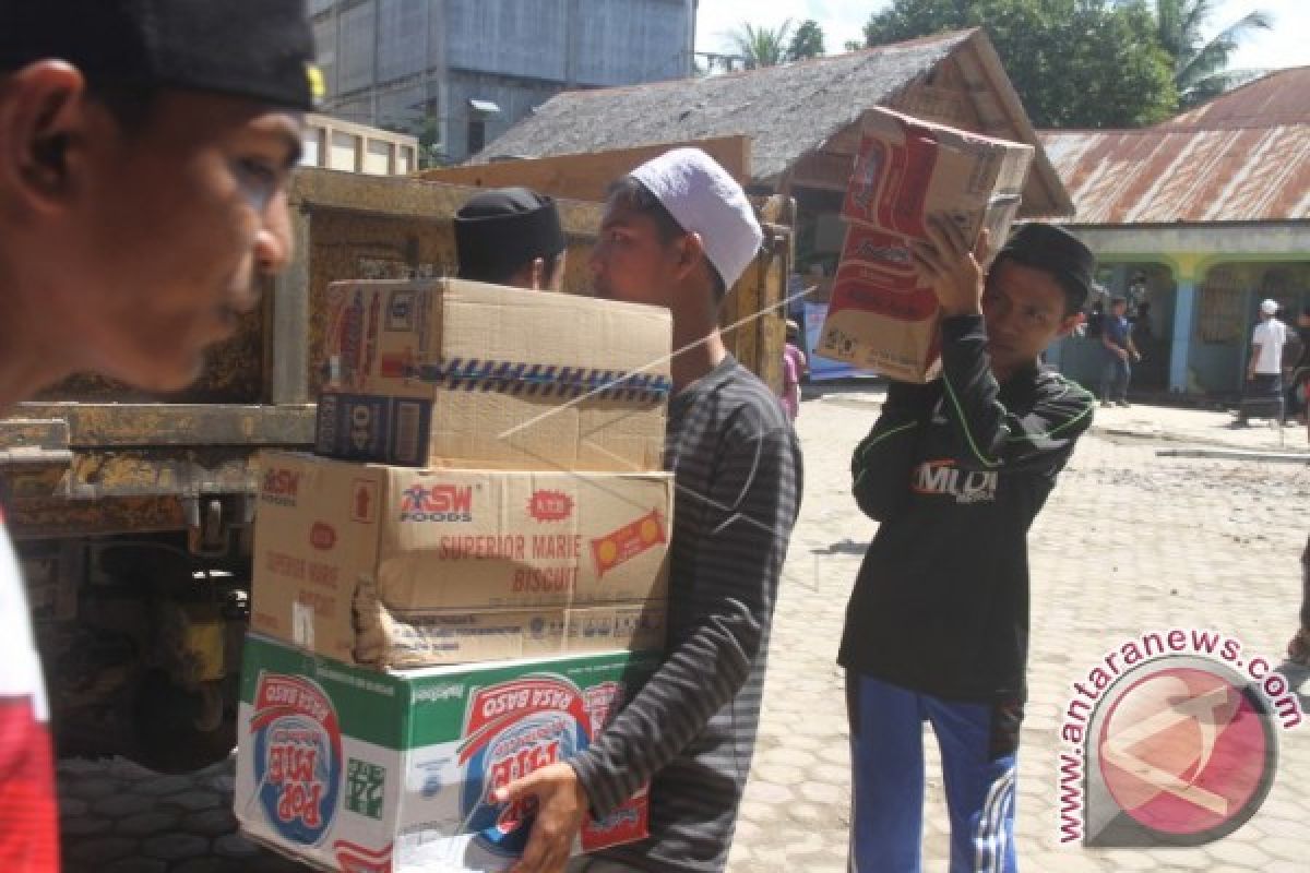 Mensos pastikan logistik korban gempa Aceh cukup