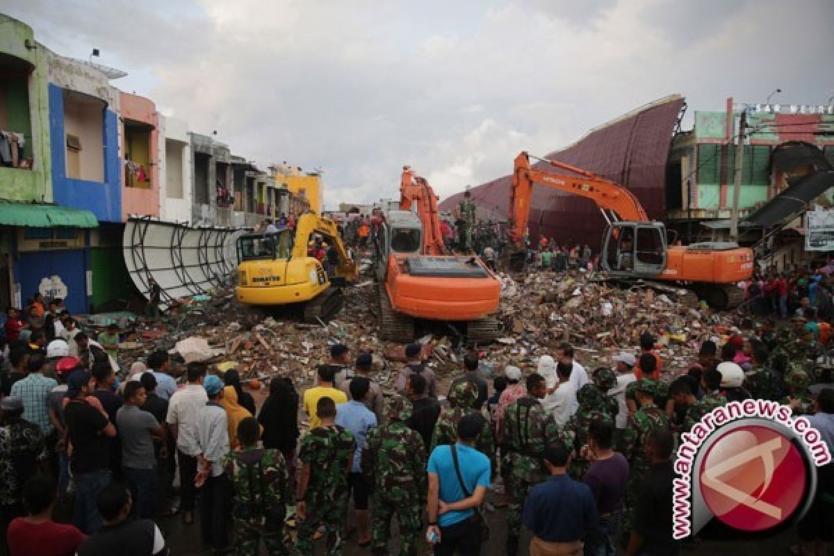 TNI Kirim 300 Prajurit Zeni ke Aceh Bantu Kontruksi Akibat Gempa