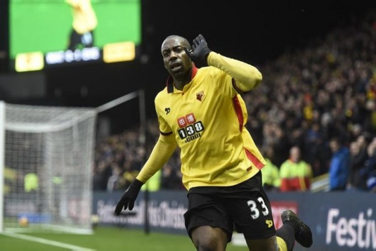 Dwigol Okaka menangkan Watford 3-2 atas Everton