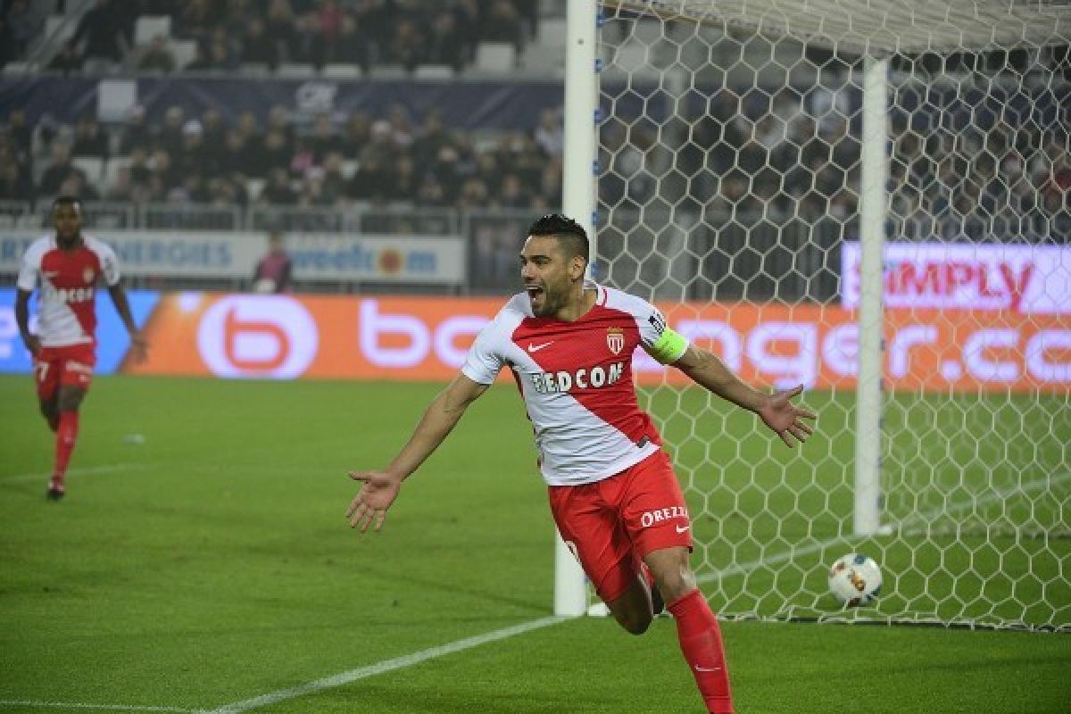 Falcao Cetak Tiga Gol, Monaco Bungkam Bordeaux 4-0