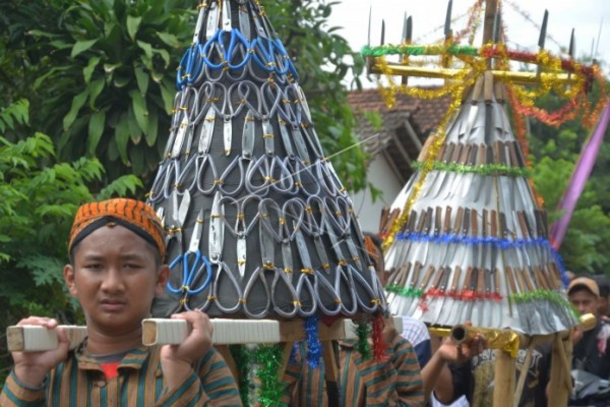 Kirab Gunungan Logam, Promosikan Kerajinan Kudus