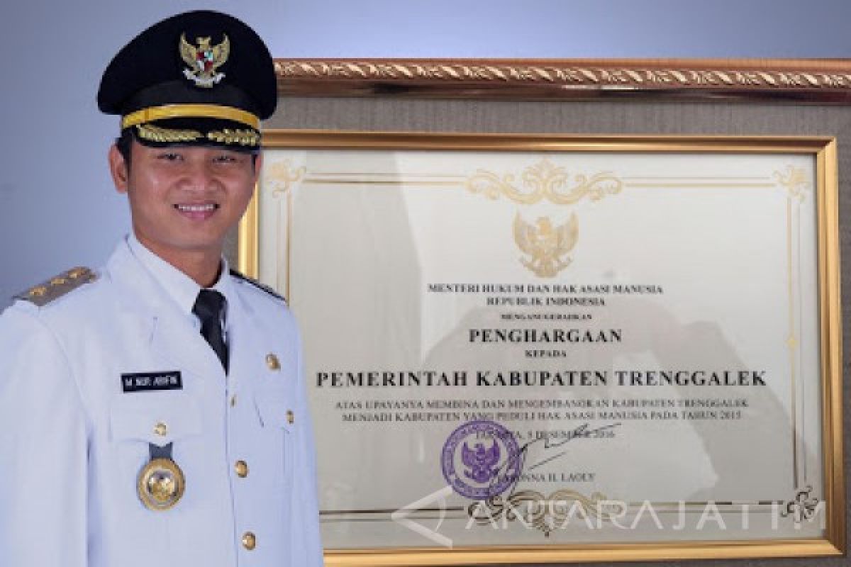 Trenggalek Raih Penghargaan Sebagai Kabupaten Peduli 