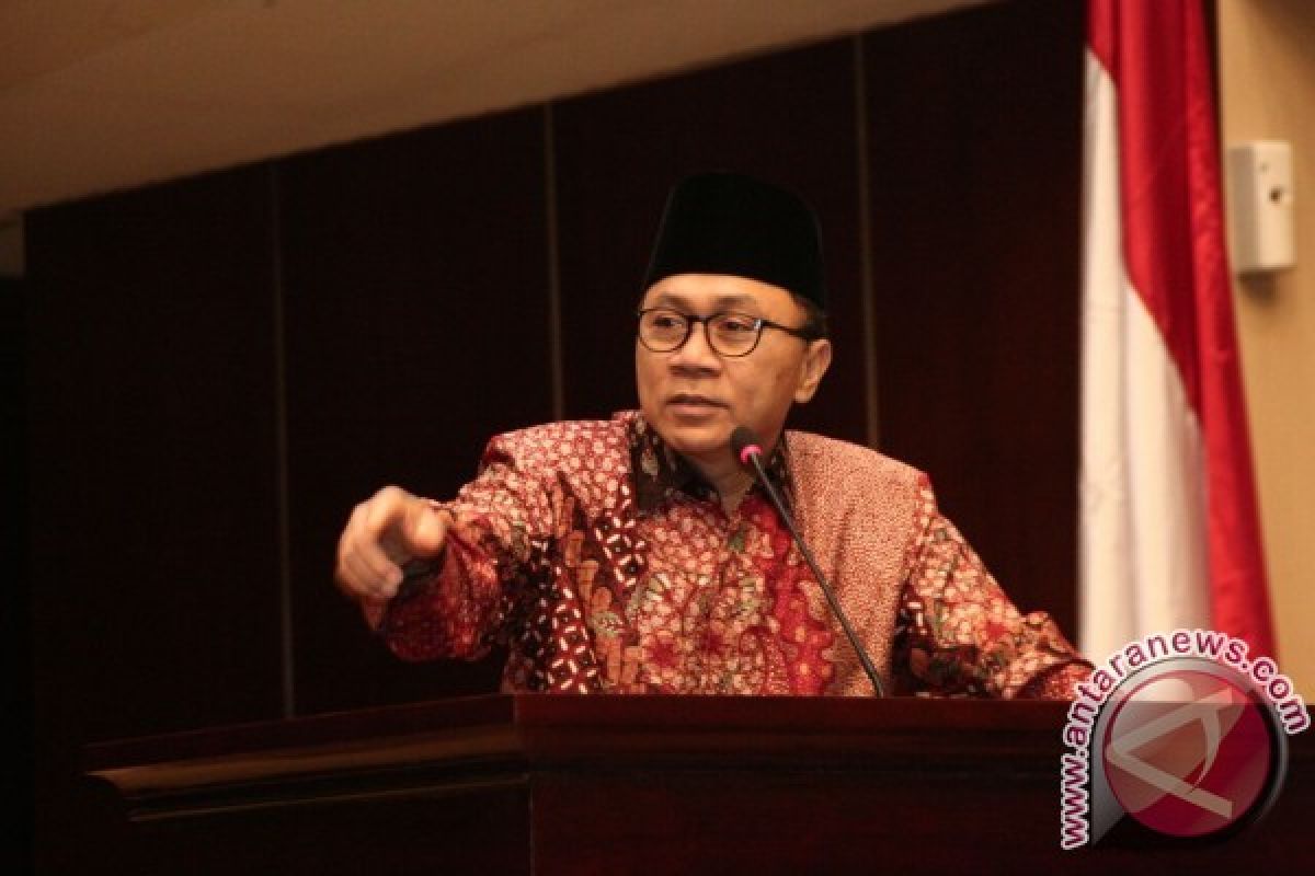 Harus Ada Perhatian Lebih Untuk Masyarakat Adat, kata Ketua MPR