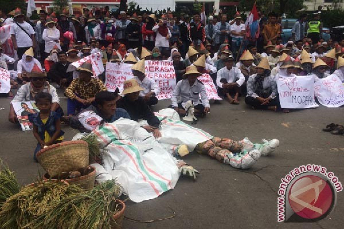 Pabrik Semen Tetap Diharapkan Berdiri Di Rembang