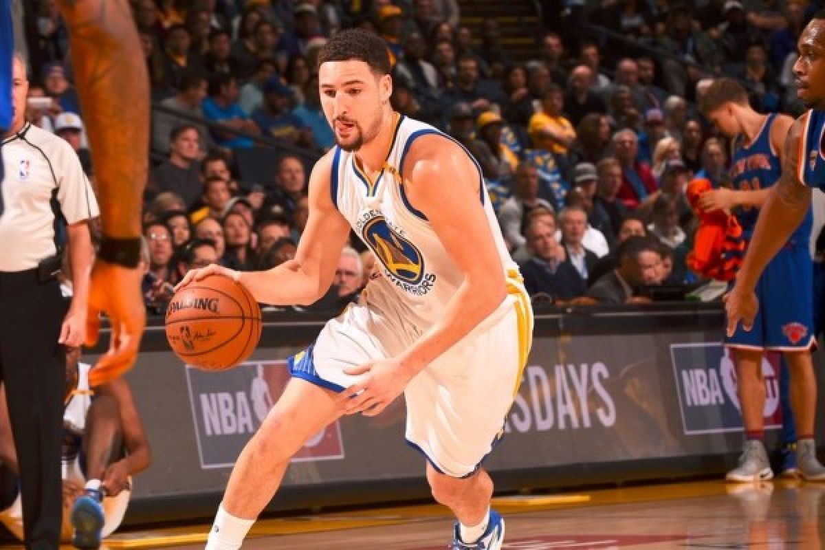 Klay Thompson bawa Warriors bekuk Knicks 103-90