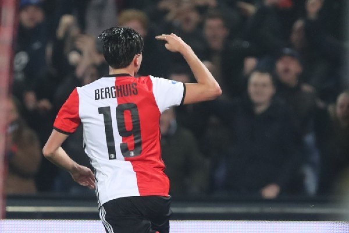 Tundukkan  Vitesse 3-1, Feyenoord Jaga Jarak di Puncak Klasemen