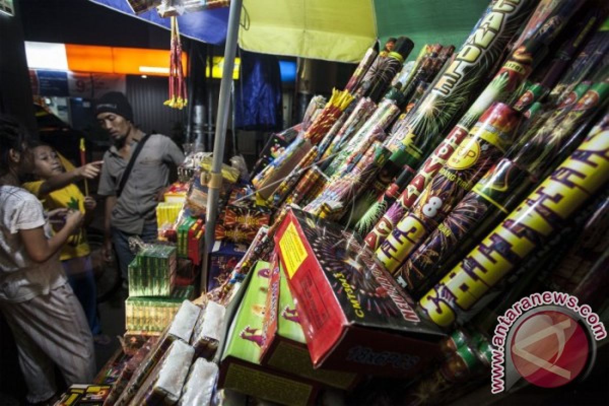 Waduh! Ritual Pesta Kembang Api Malam Tahun Baru Memakan Korban