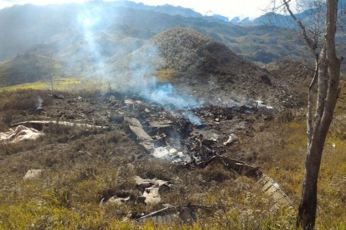 13 Jenazah korban kecelakaan Hercules tiba di Wamena