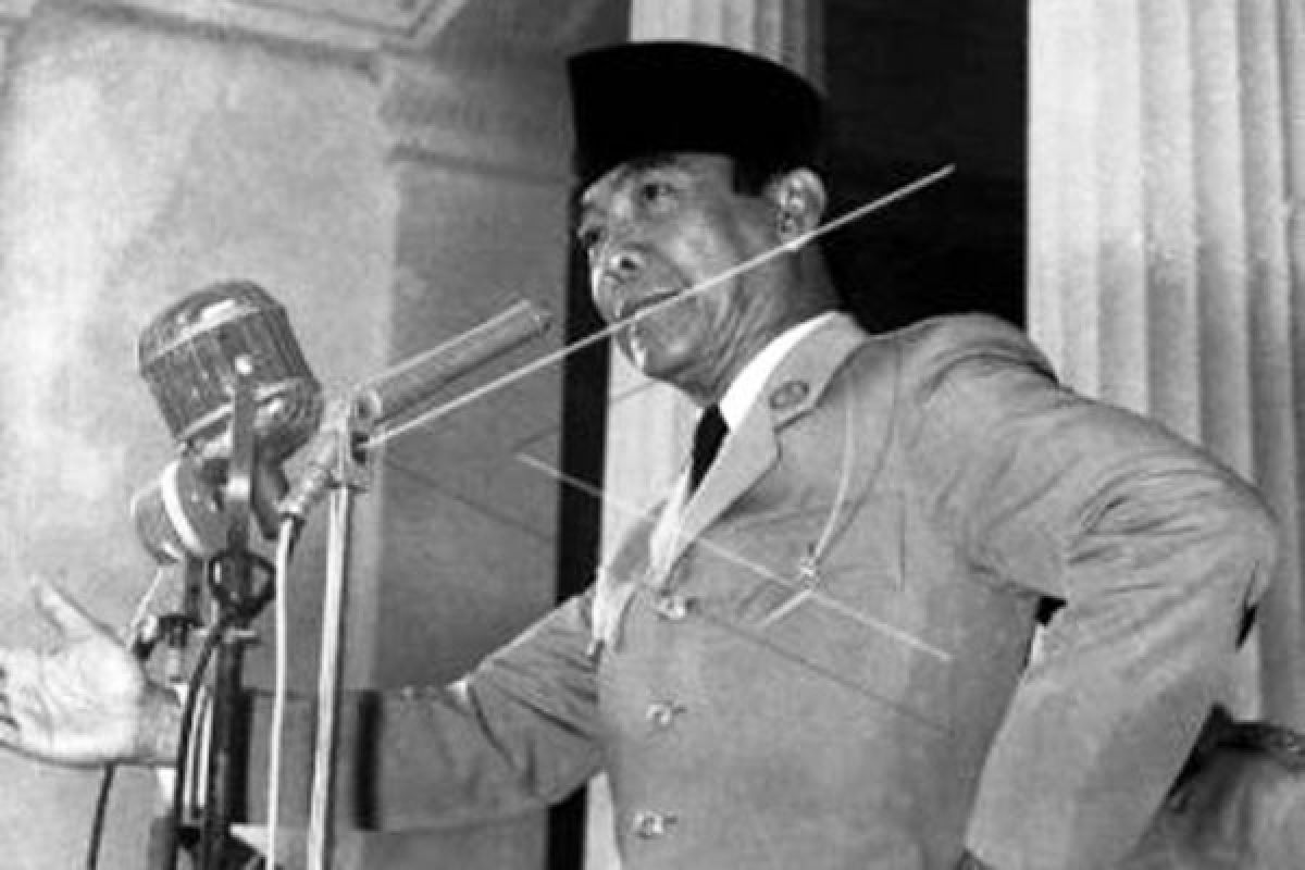 ANTARA Doeloe : Presiden Sukarno bicara hubungan negara dan agama