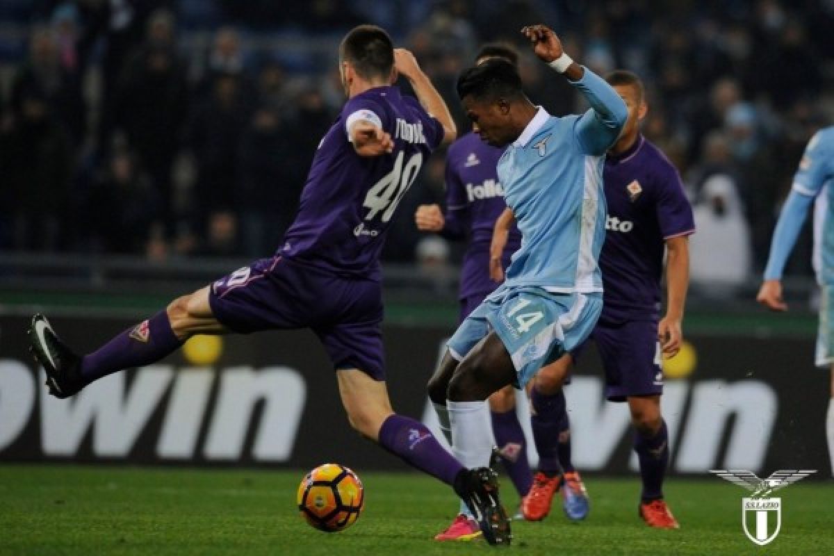 Lazio ke peringkat empat usai bekuk Fiorentina 3-1