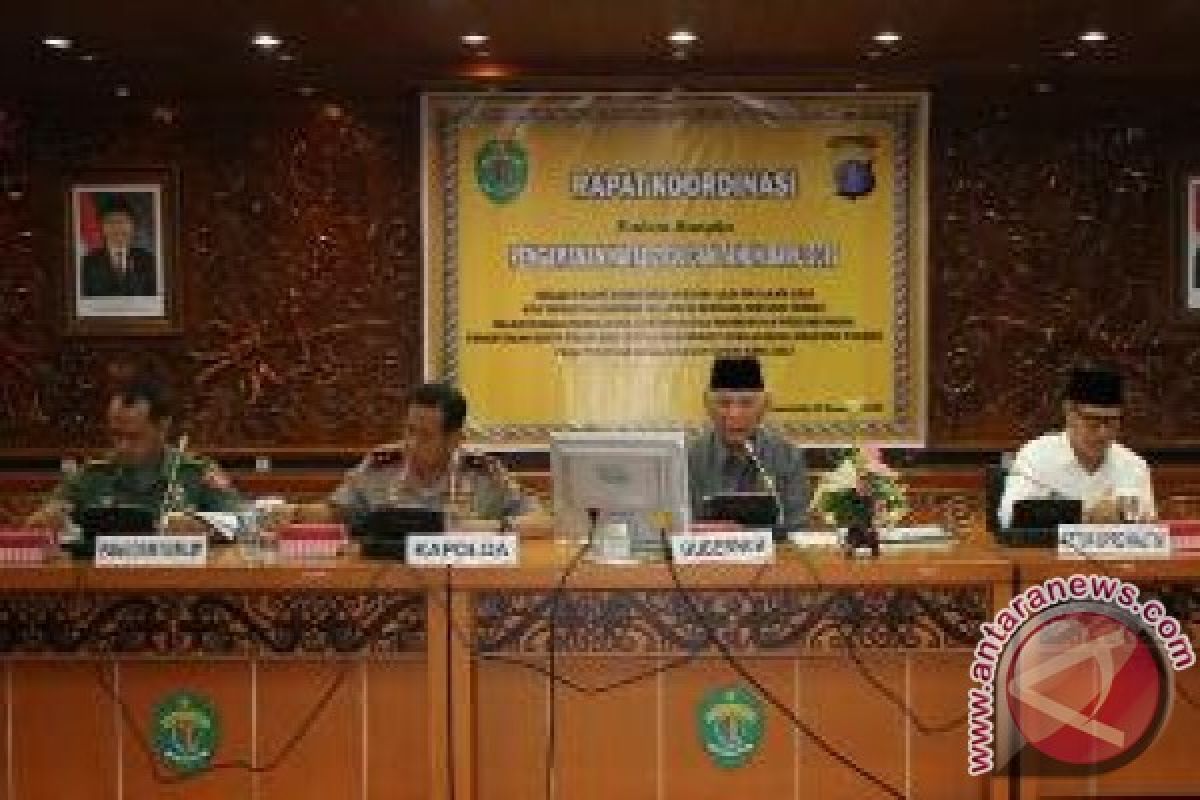  Gubernur Berharap Perayaan Natal dan Tahun Baru Aman 