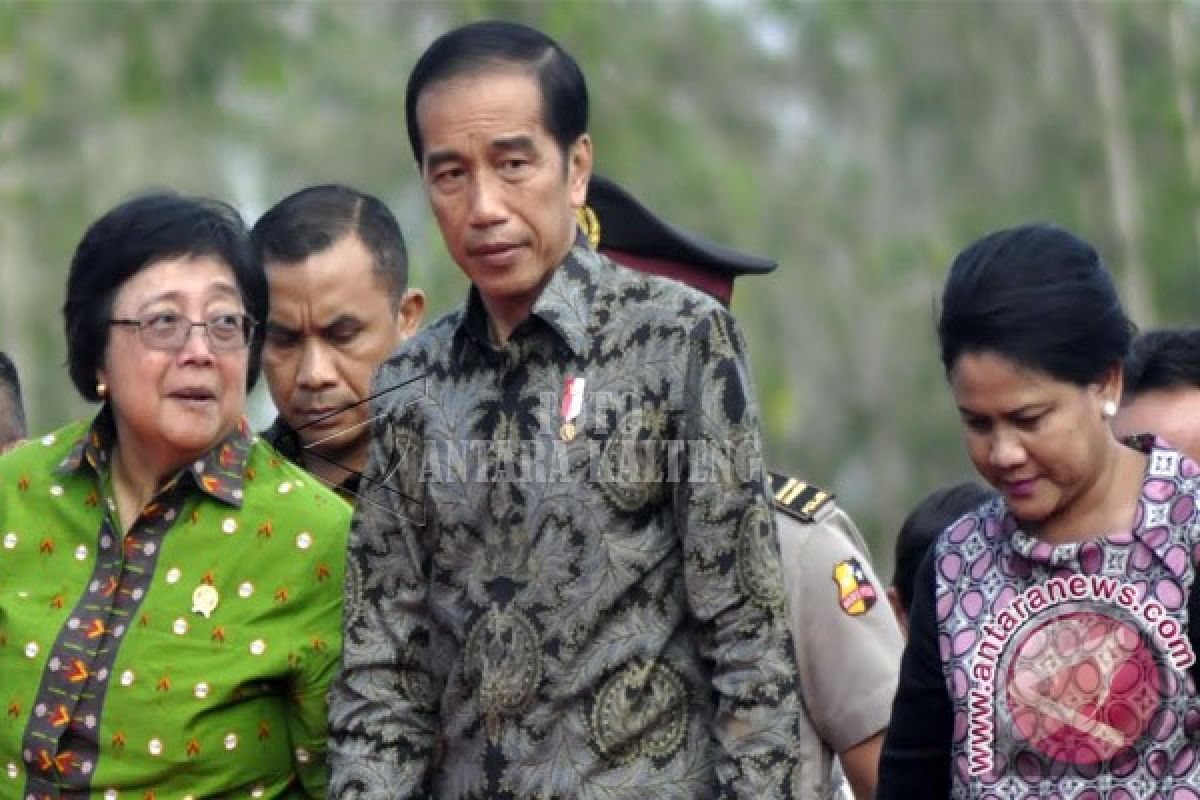 Jokowi Ajak Keluarga ke Luar Negeri Gunakan Dana Pribadi