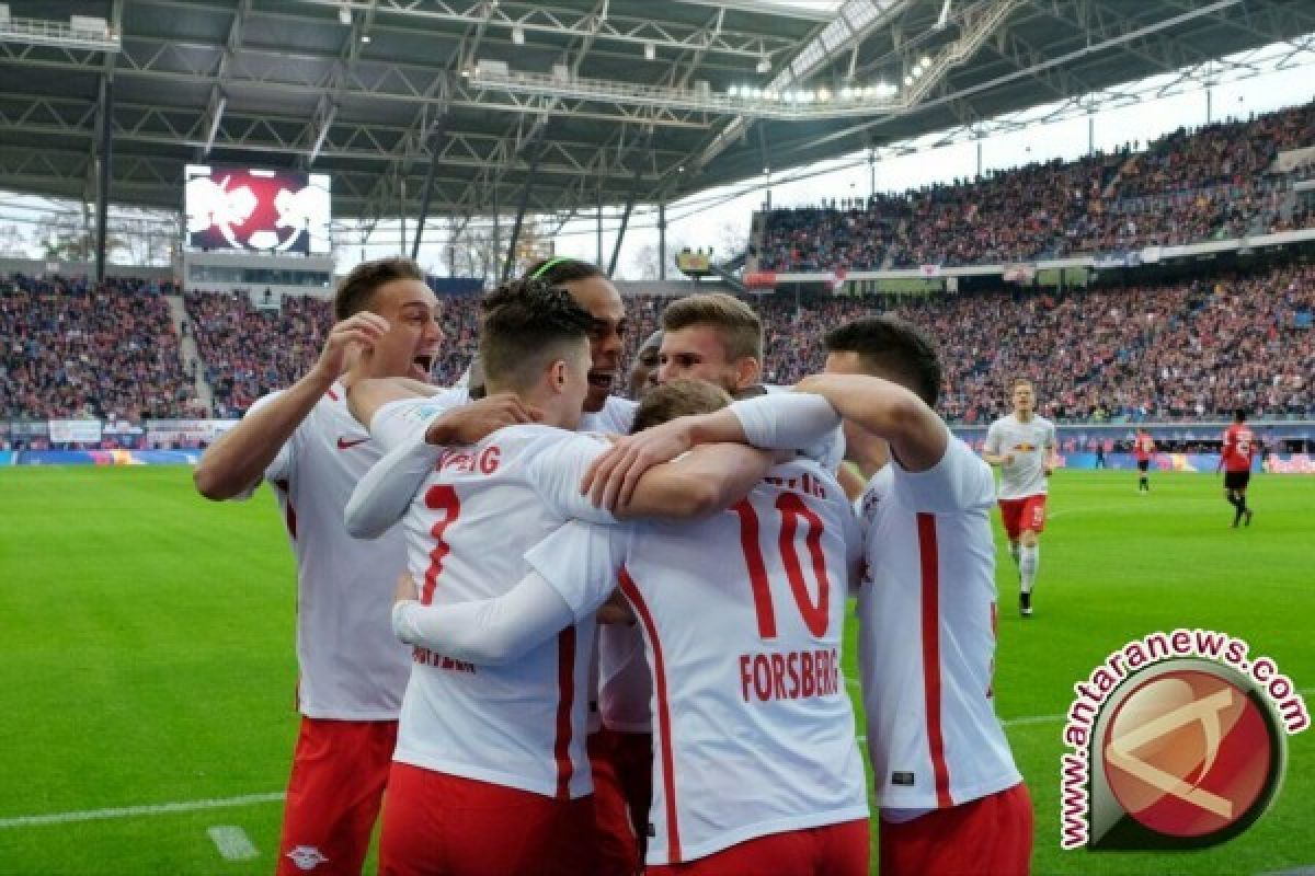 Klasemen Bundesliga, Bayern Muenchen teratas Leipzig kedua