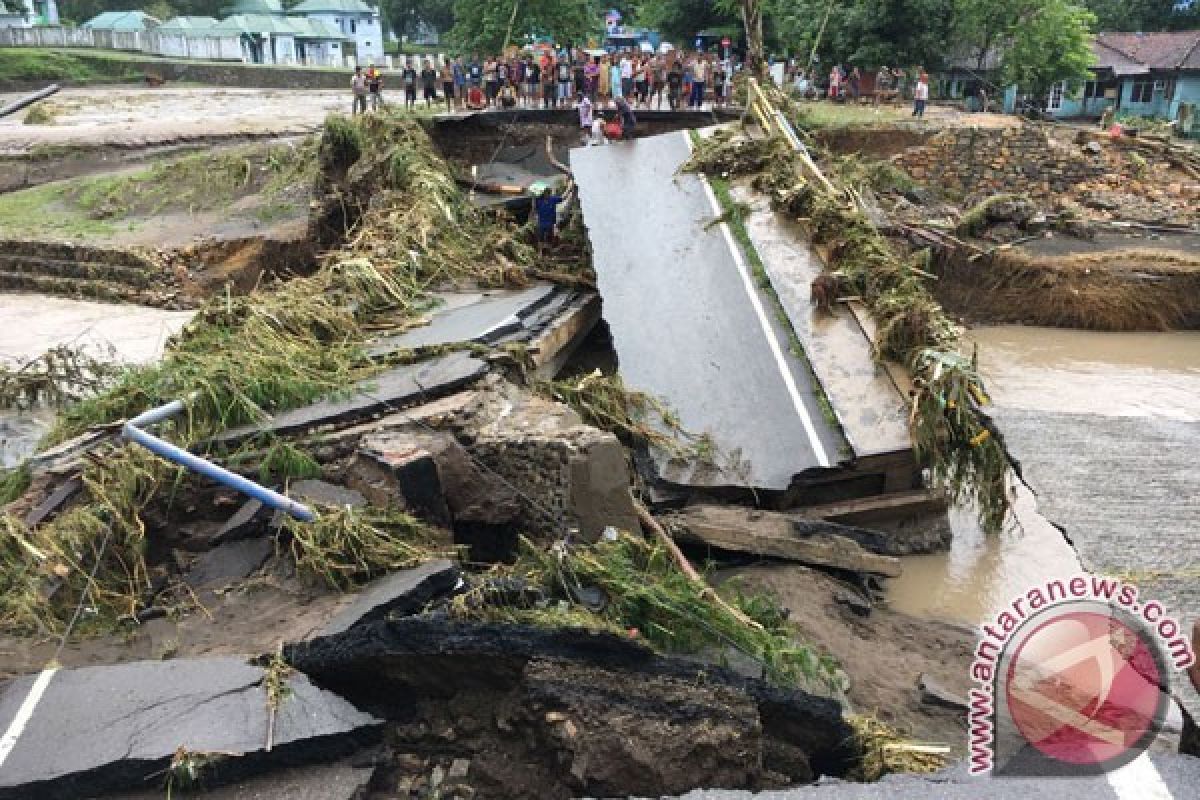 Banjir Setinggi 2 Meter kembali Rendam Kota Bima