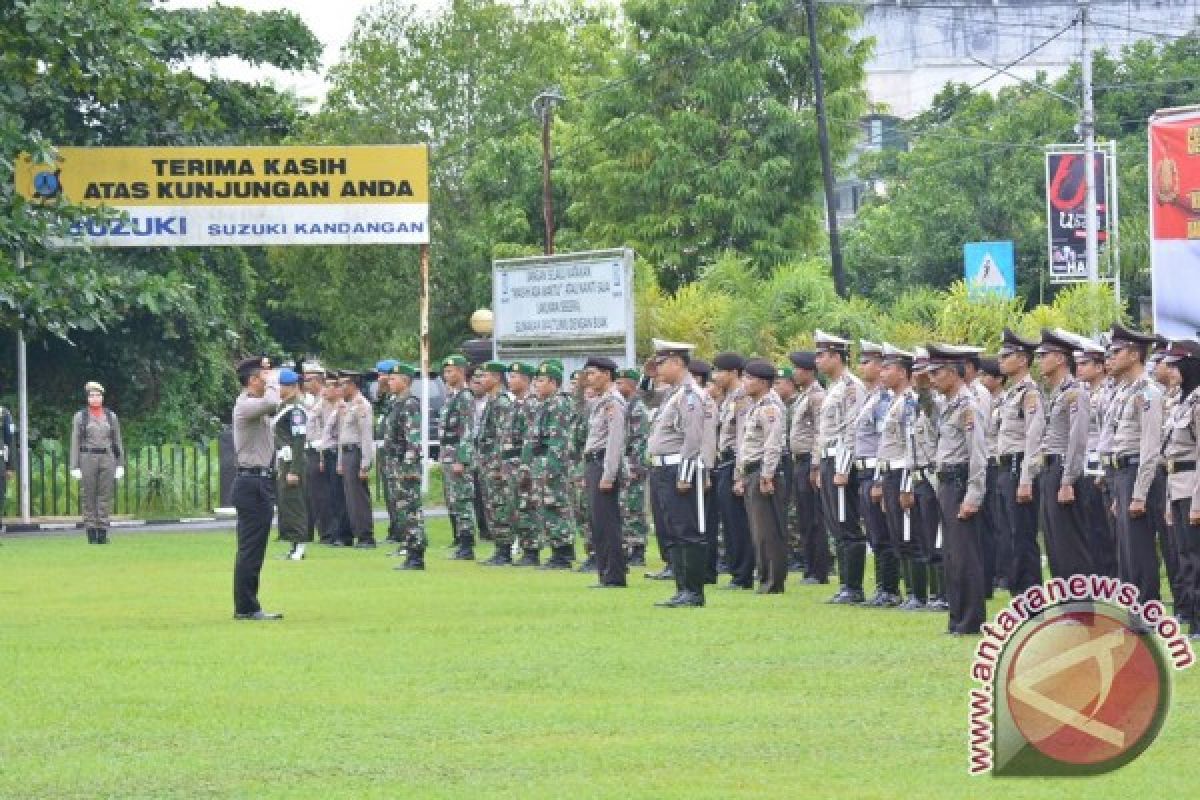 Amankan Natal Setiap Gereja Dijaga Tiga Polisi 