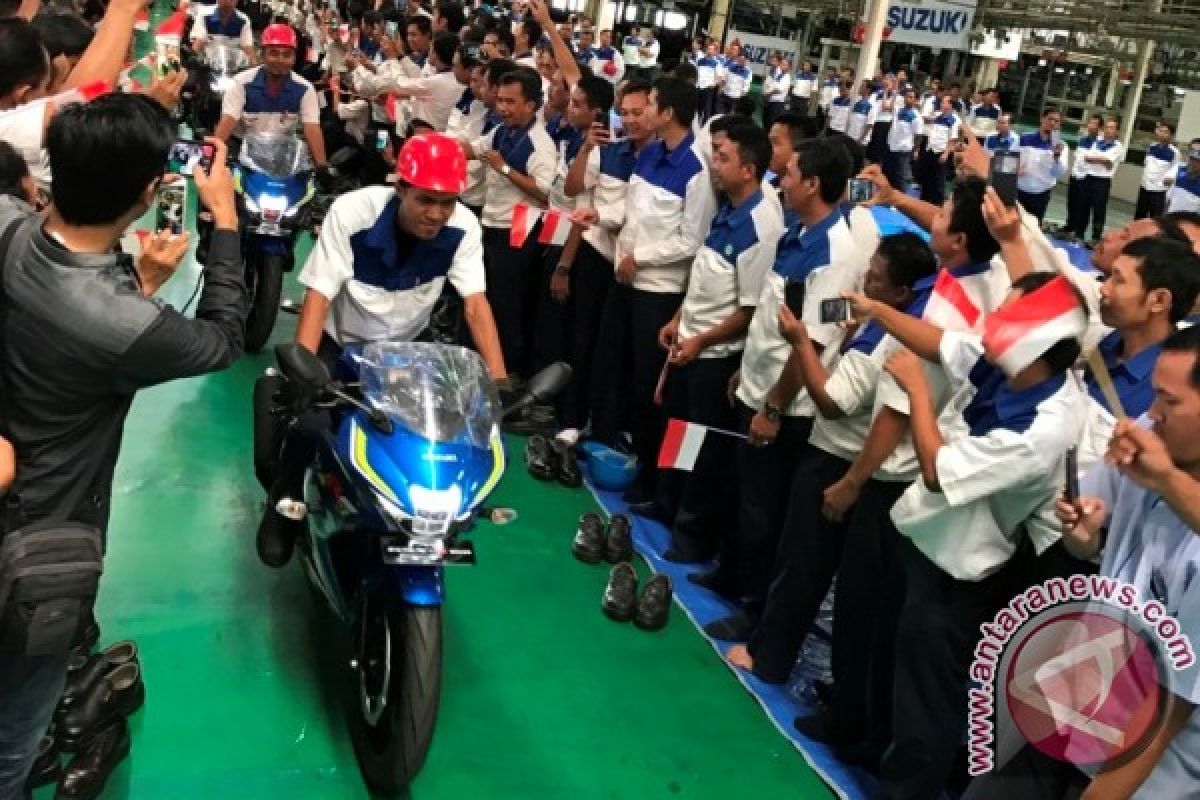 Suzuki mulai produksi perdana GSX-R 150 di Indonesia