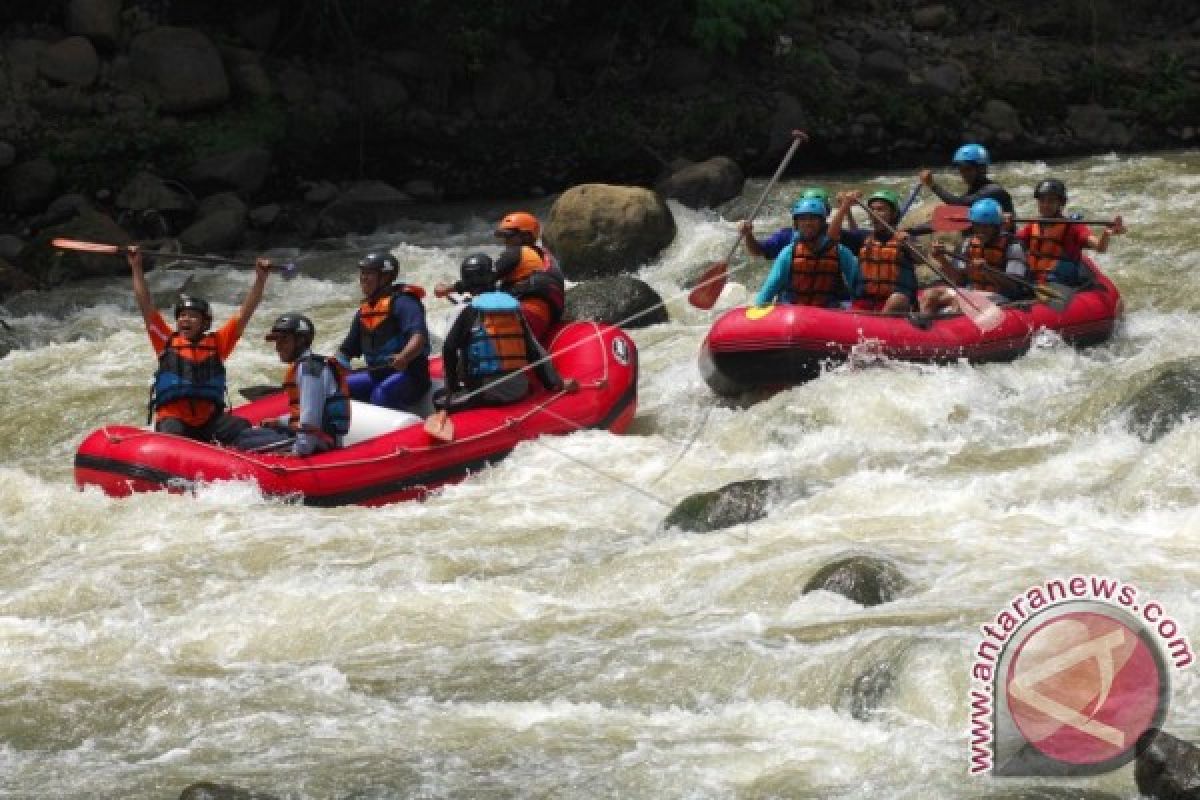 WISATA ARUNG JERAM