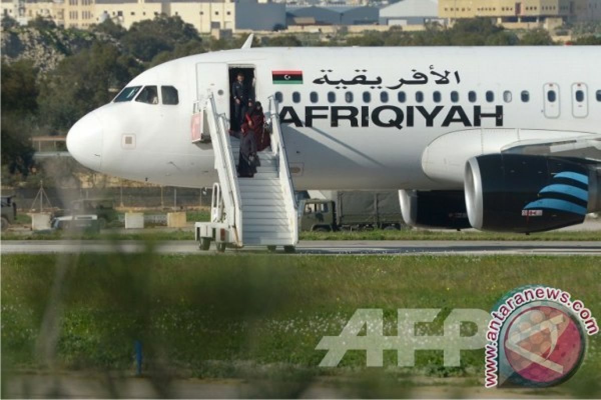 Pambajak pesawat Libya minta suaka di Malta