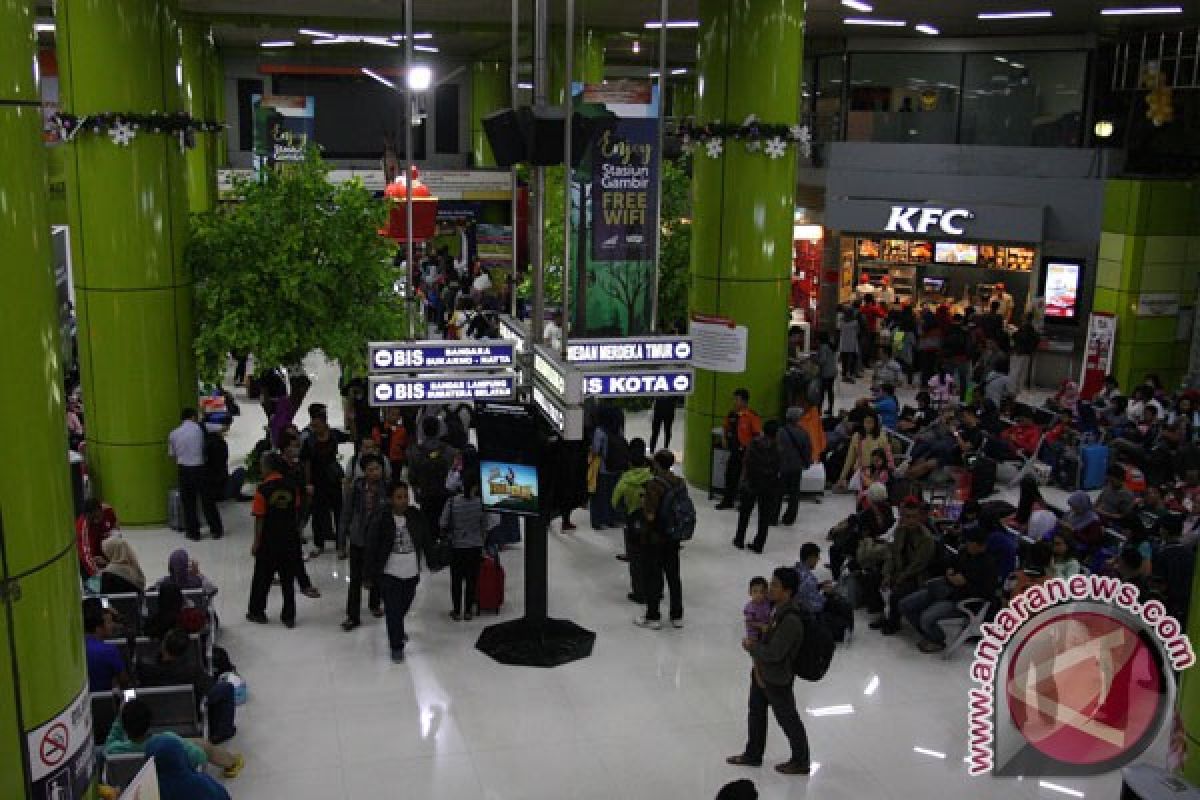 Puncak mudik Stasiun Gambir diperkirakan 24 Juni