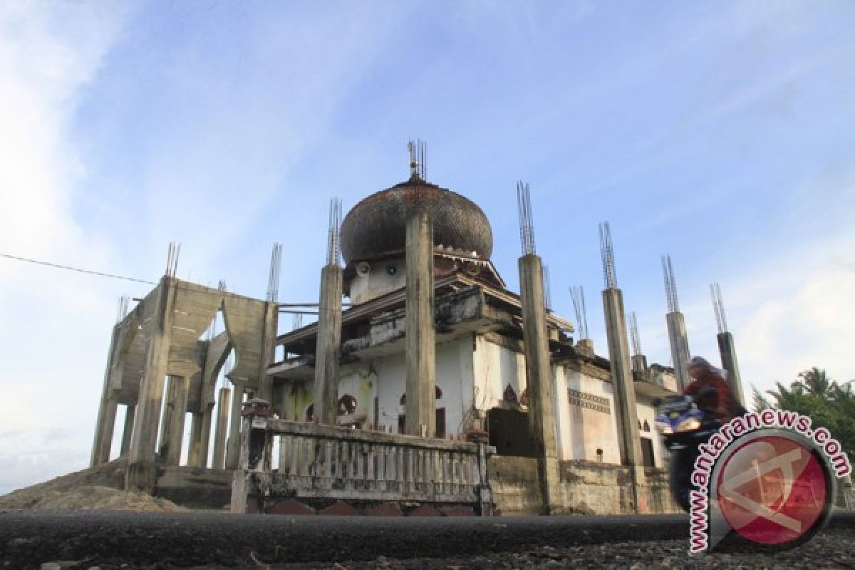 Acehnese commemorate the devastating 2004 tsunami