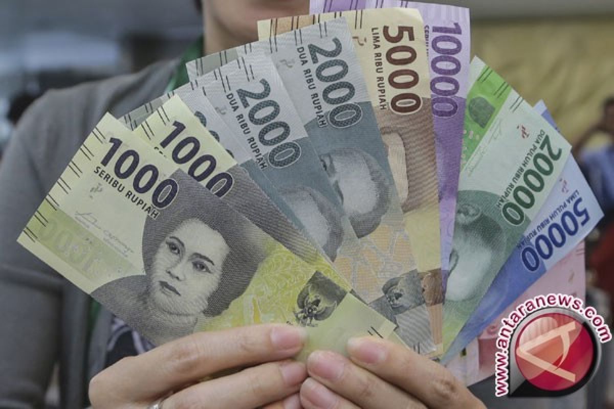 Rupiah melemah tipis Rp13.326