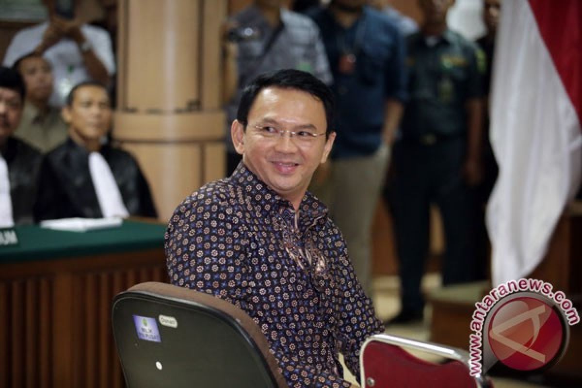 Sidang lanjutan Ahok beragendakan putusan sela