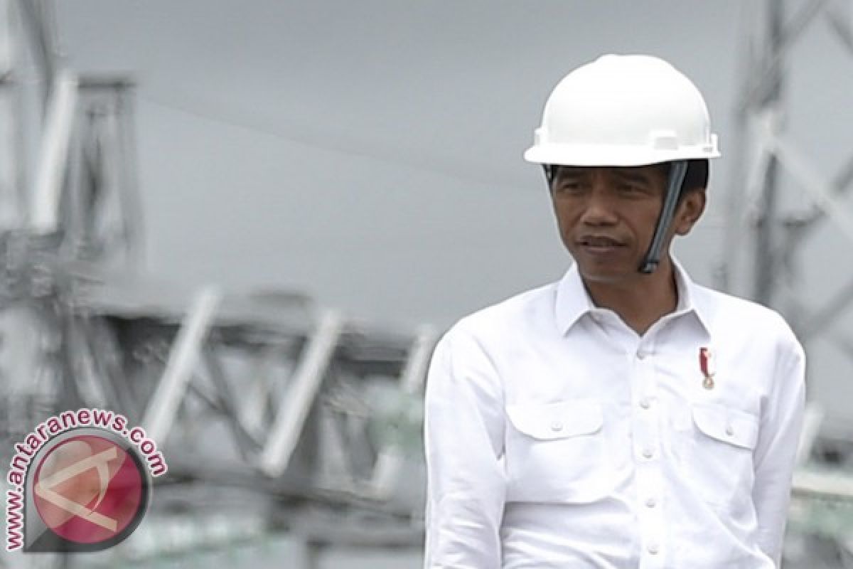 President Jokowi reviews Bawen-Salatiga toll road section